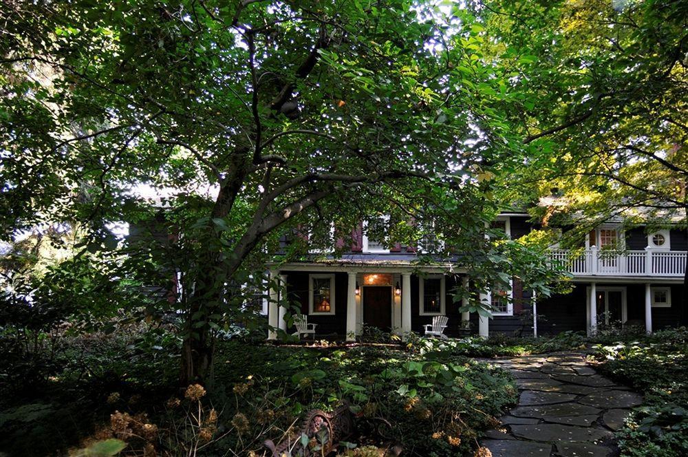 Buttermilk Falls Inn & Spa Milton Exterior foto